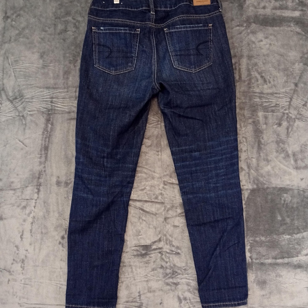 American Eagle Tomgirl Jeans Womens 4 Blue Distressed Ripped Knee Denim Pants - Picture 2 of 11